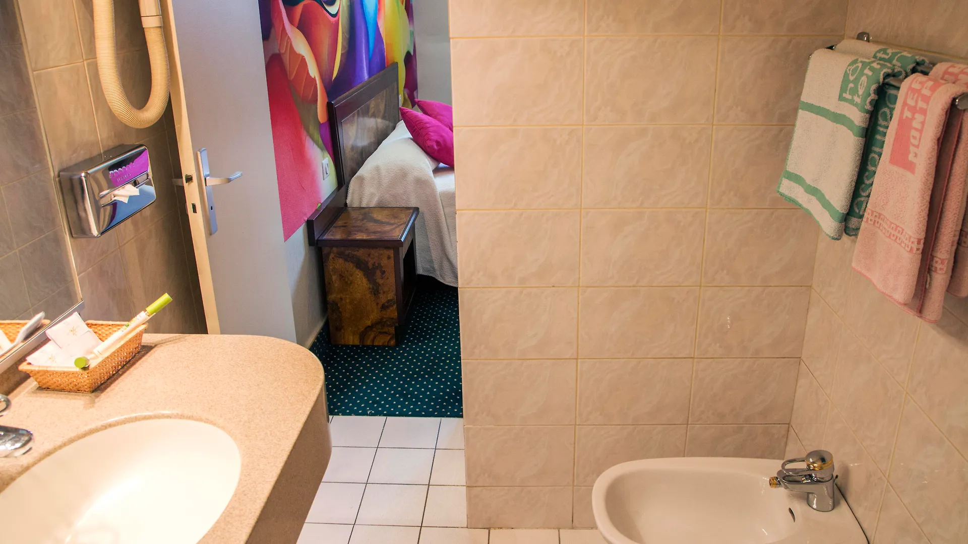 Hotel Terminus Montparnasse Paris 3*,  Frankreich