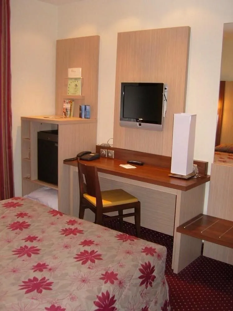 Hotel Terminus Montparnasse Paris