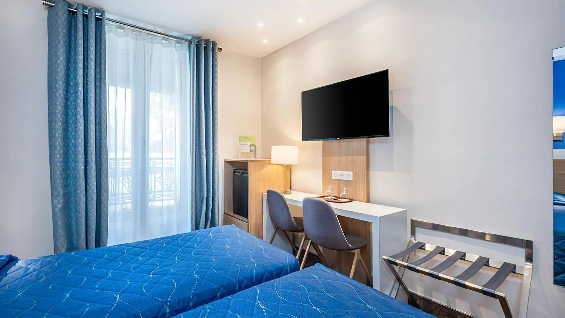 Hotel Terminus Montparnasse Paris