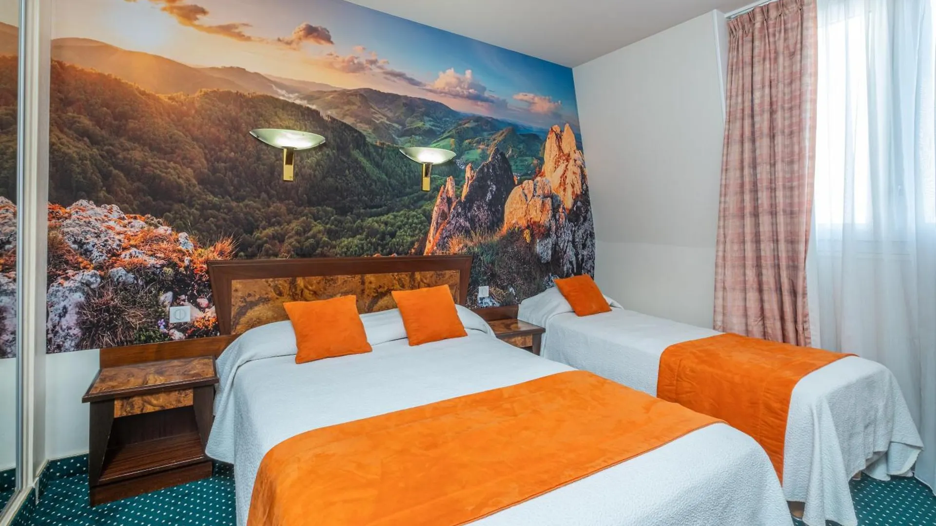 Hotel Terminus Montparnasse Paris 3*,  Frankreich